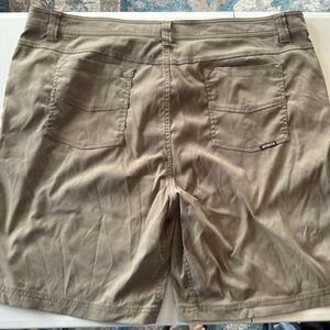 Prana Born from the experience Army Green Men’s Shorts Size 42Wx9L